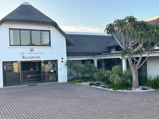 St Francis Golf Lodge سان فرانسيس باي المظهر الخارجي الصورة
